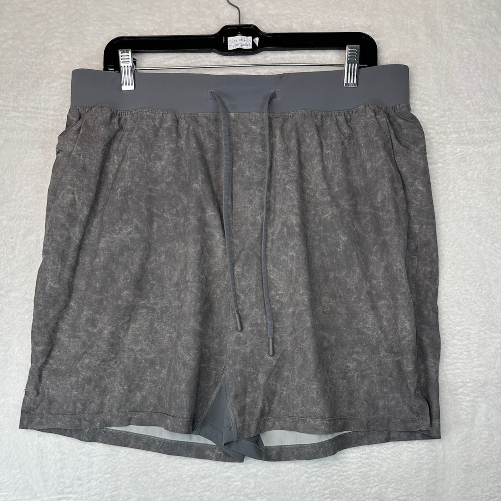 Lululemon Pace Breaker Shorts Mens XL Gray Acid Wash Lined 7 Inch Inseam